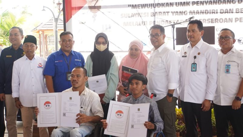 Pj Gubernur Sulbar: Beri Peluang Pelaku UMK Penyandang Disabilitas Pasarkan Produk