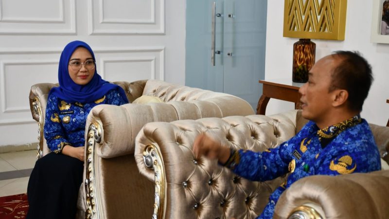 Pj Gubernur Ajak Bupati Kerjasama Tangani Empat Prioritas Nasional  di Sulbar