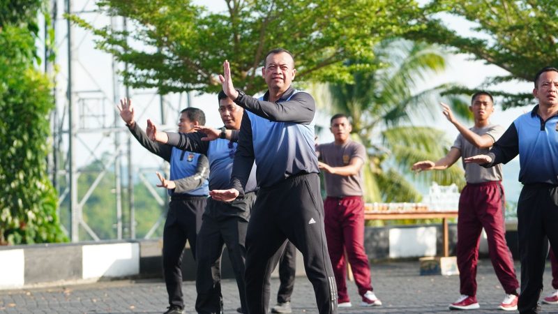 Ikut Meriahkan Olahraga Senam, Kapolda Sulbar: Sehat Itu Mahal