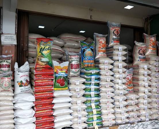 Pemkab Mamuju Pastikan Stok Bahan Pangan di Bulog Aman Jelang Ramadhan