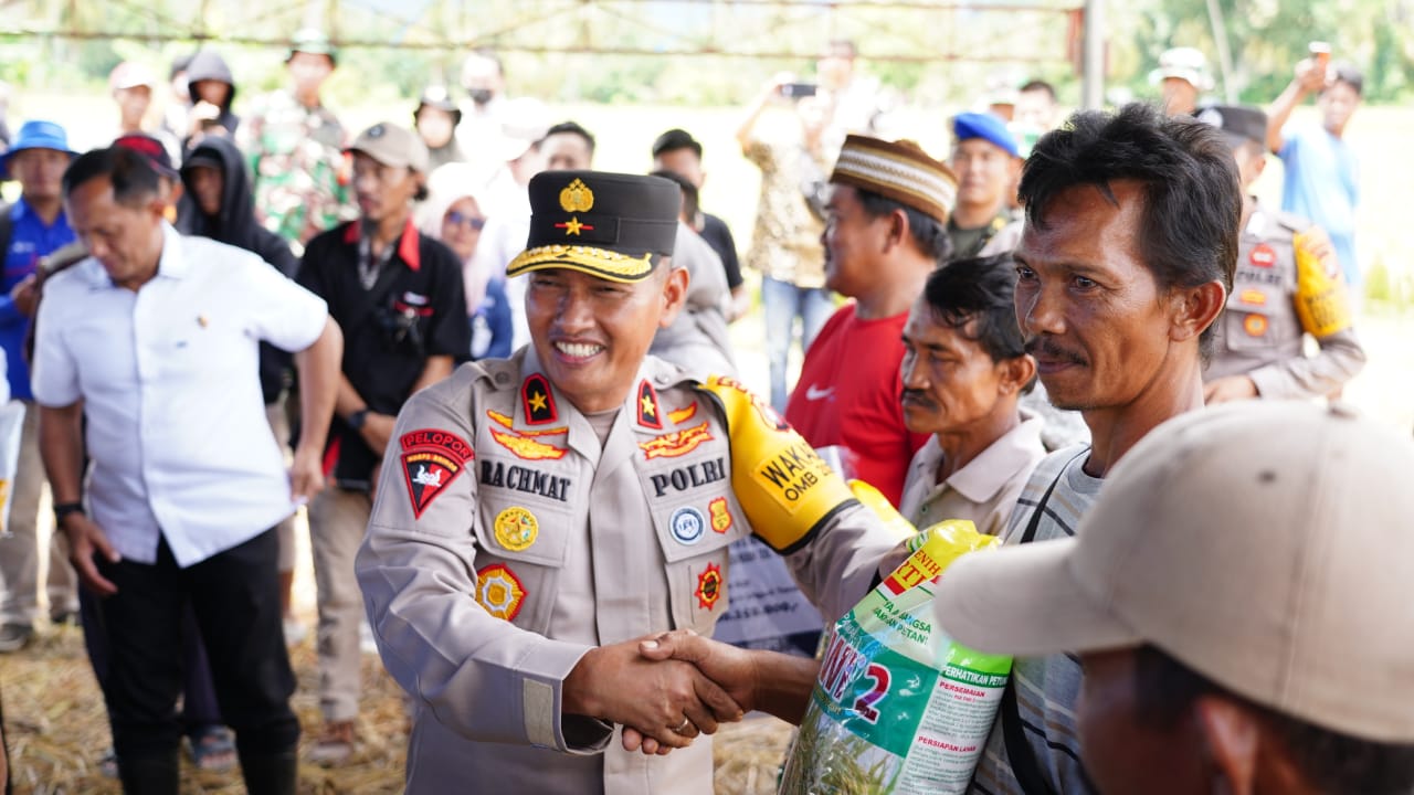 Mentri Hadir Panen Raya, Wakapolda Harapkan Pertanian di Sulbar Semakin Berkembang