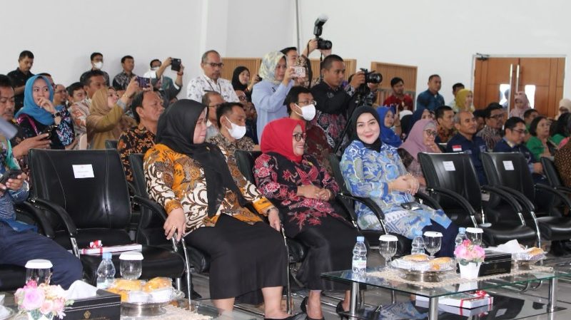 Ketua DPRD Sulbar Hadiri Laporan Hasil Pemeriksaan Tematik