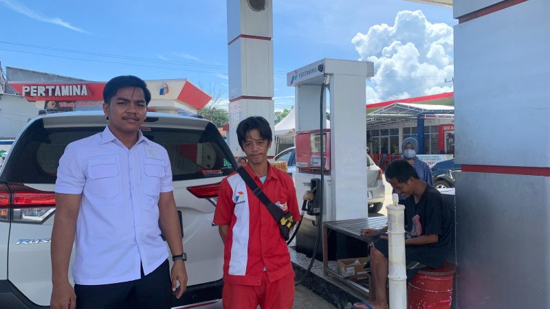 Jelang Arus Mudik dan Lebaran, Personil Ditreskrimsus Polda Sulbar Pantau Sejumlah SPBU di Mamuju