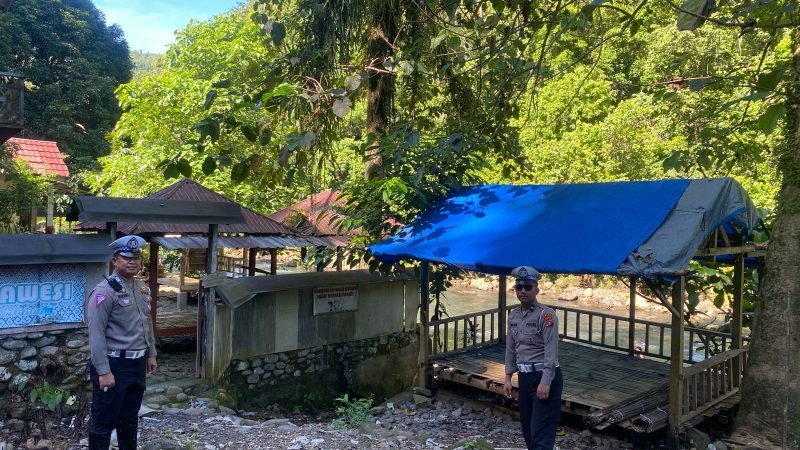Ditlantas Polda Sulbar Gelar Patroli Lalu Lintas di Tempat Objek Wisata