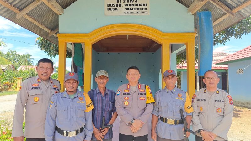 Dir Binmas Bagikan Fasilitas Penunjang Kinerja Awak Satkamling Di Mateng
