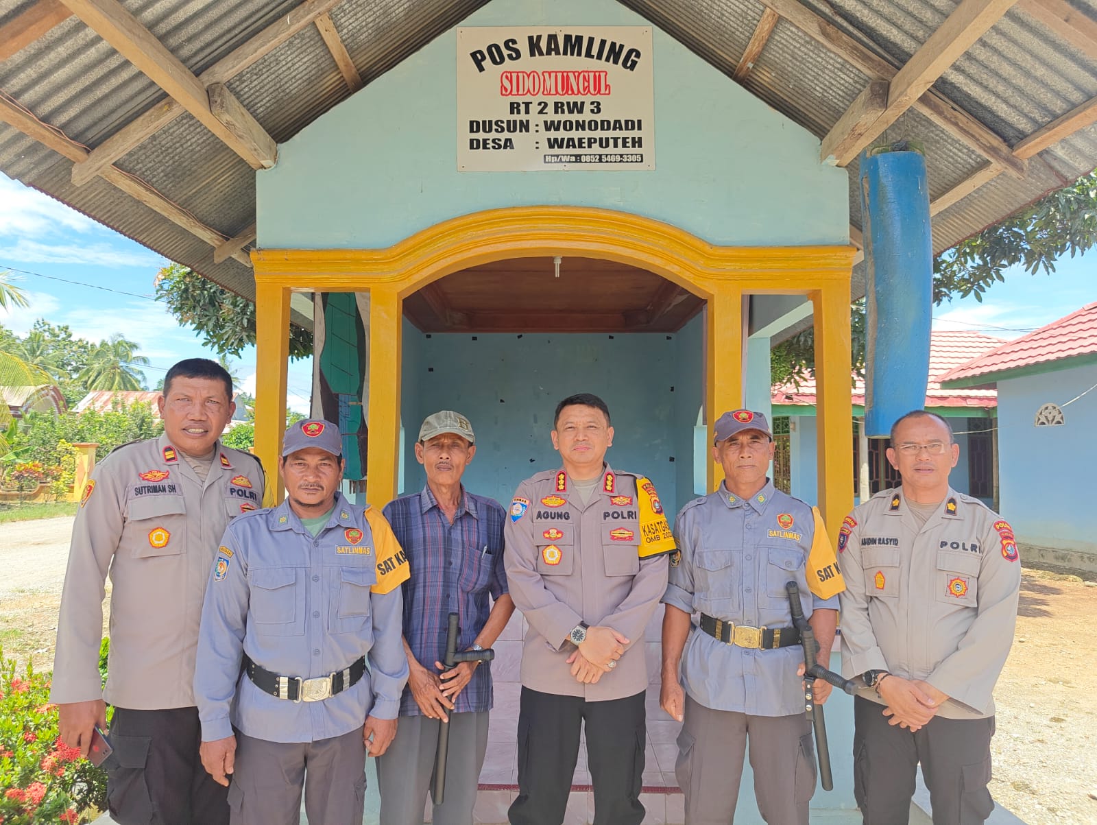 Dir Binmas Bagikan Fasilitas Penunjang Kinerja Awak Satkamling Di Mateng