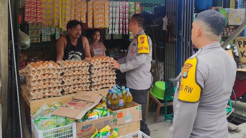 Polisi RW Ditbinmas Polda Sulbar Ajak Masyarakat Jaga kamtibmas Tetap Kondisif