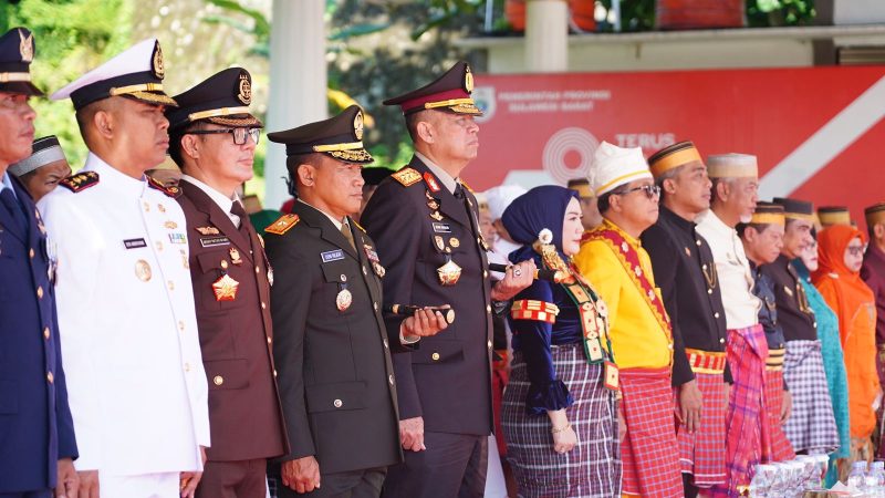 Kapolda Sulbar Hadiri Upacara Peringatan Hari Lahir Pancasila di Kantor Gubernur