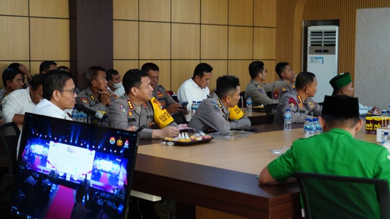 Polda Sulbar Gandeng Berbagai Pihak Ikuti Acara Dialog Penguatan Internal Polri Secara Daring