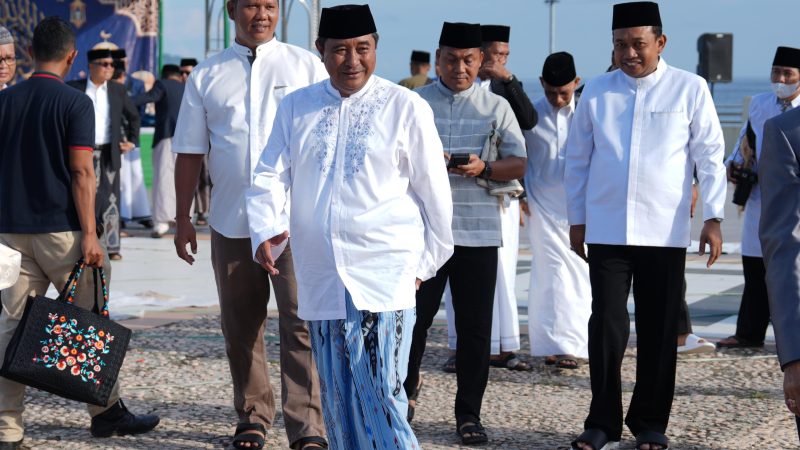 Salat Idul Adha Berlangsung Khidmat, Pj Bahtiar Pesan untuk Jaga Kebersamaan