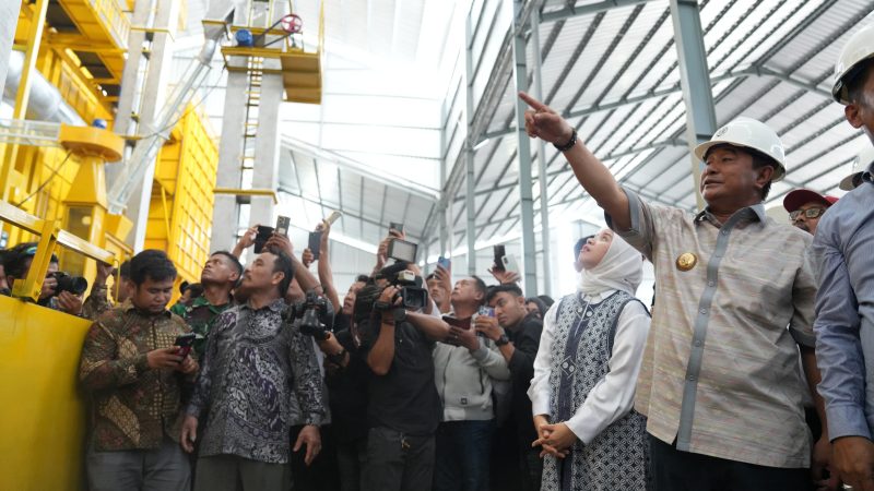 Bagian Hilirisasi, Pj Gubernur Bahtiar Resmikan Pabrik Pengolahan Padi di Polman