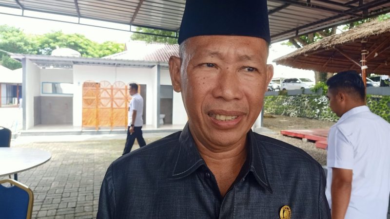 Sekolah Lakukan Kegiatan Bersih-bersih, dapat Apresiasi Komisi IV DPRD Sulbar