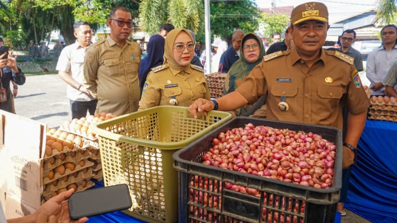Bupati Mamuju Bersama Pj Gubernur Kompak Pantau Ketersedian Bahan Pangan