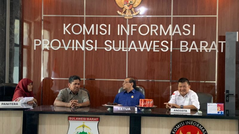 Ketua Komisi Informasi Pusat Berkunjung ke Dinas Kominfopers Sulbar