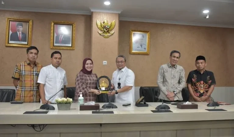 Abdul Rahim Kunker ke Bank Sulselbar Bersama Panja DPRD Sulbar