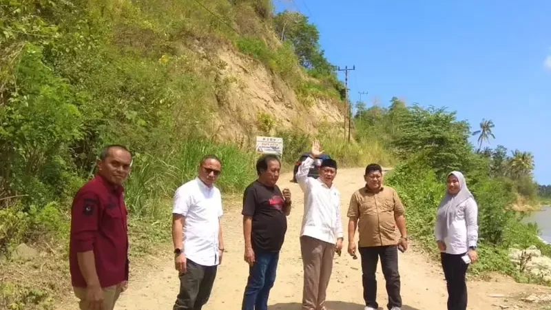 DPRD Sulbar Lakukan Peninjauan Jalan di Kabupaten Polman