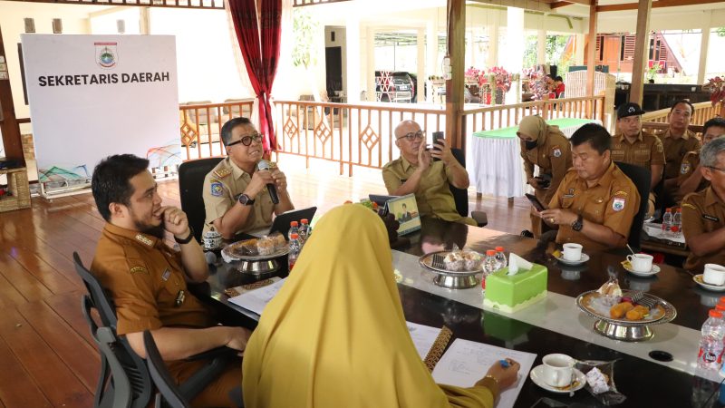 Sekprov Sulbar Pimpin Rakor Pemenuhan Bukti Dukungan MCP KPK