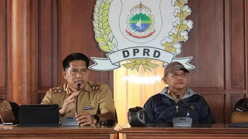Sekwan Pastikan Pelantikan Anggota DPRD Sulbar Periode 2024-2029, Berlangsung di Gedung Baru