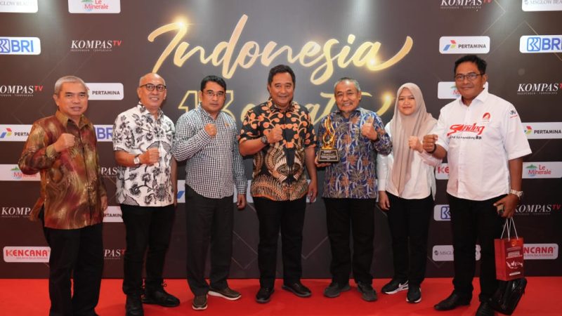 Raih Penghargaan dari Kompas, PJ Bahtiar: Kolaborasi Jadi Kunci Terkendalinya Inflasi di Sulbar