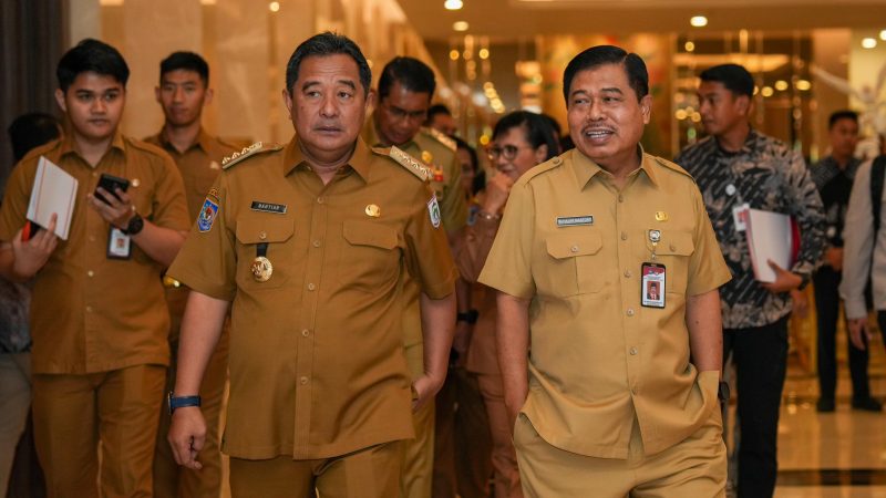 Pj Gubernur Sulbar Bahtiar Baharuddin Dukung Program LMS Pamong Desa