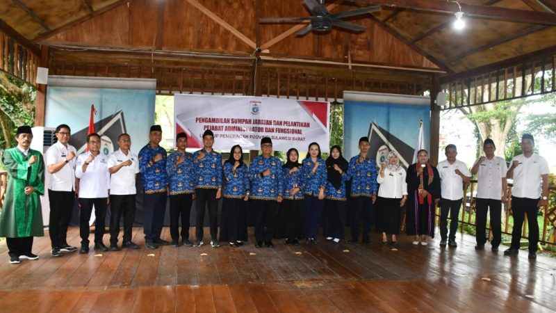 Sekprov Idris Lantik Satu Pejabat Administrator dan 7 Pejabat Fungsional