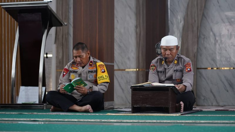 Wakapolda Sulbar Ajak Personel Tingkatkan Iman untuk Tingkatkan Kualitas Kinerja