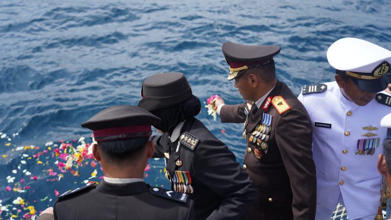 Di Hari Pahlawan, Wakapolda Sulbar Ingatkan untuk Hormati Jasa Pahlawan dengan Semangat Kebersamaan