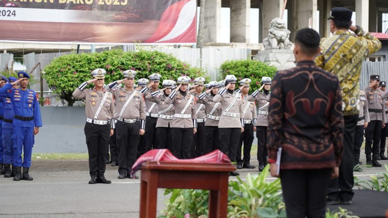 Komitmen Polda Sulbar saat Apel Gelar Pasukan Pengamanan Nataru