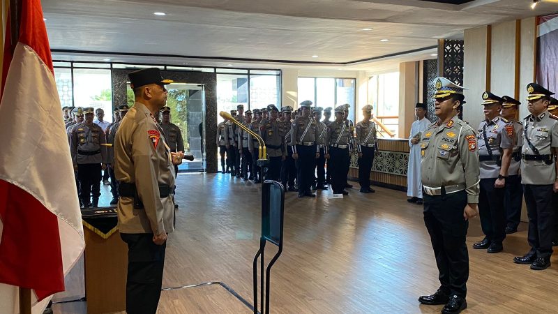 Kapolda Sulbar Pimpin Sertijab 7 PJU, Tekankan Komitmen Peningkatan Kinerja dan Sinergitas