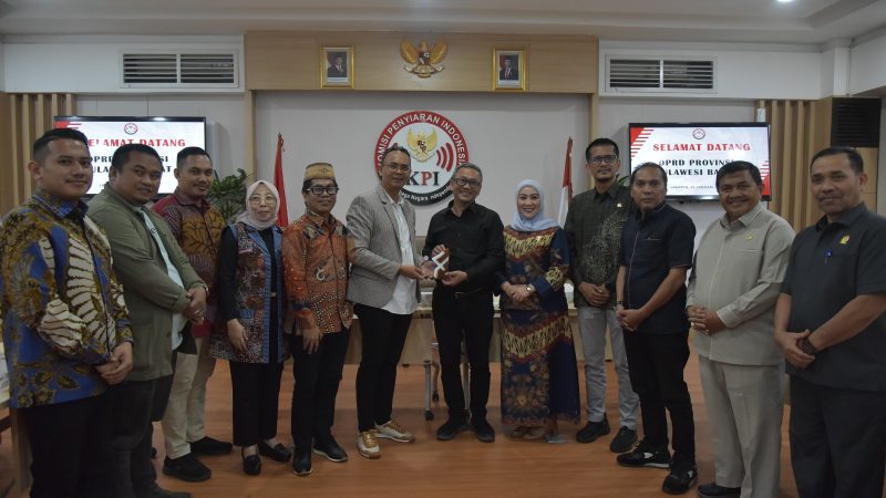 Komisi I dan Pimpinan DPRD Kunjungi KPI Pusat dan KPI Jakarta