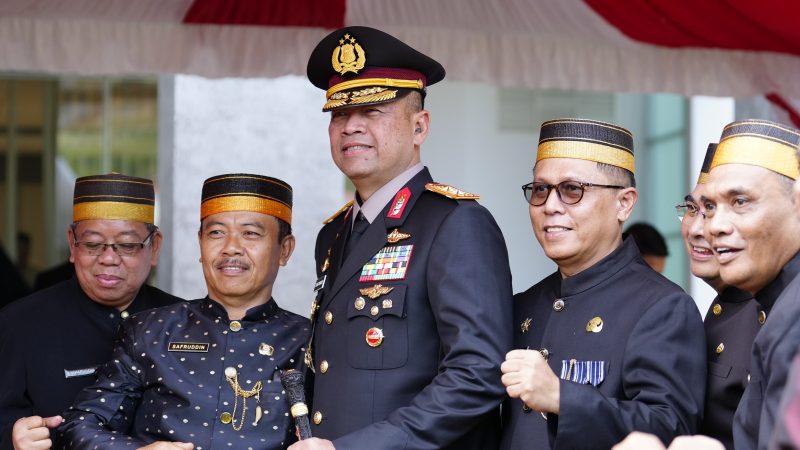 Kapolda Sulbar Hadir dalam Upacara Hardiknas