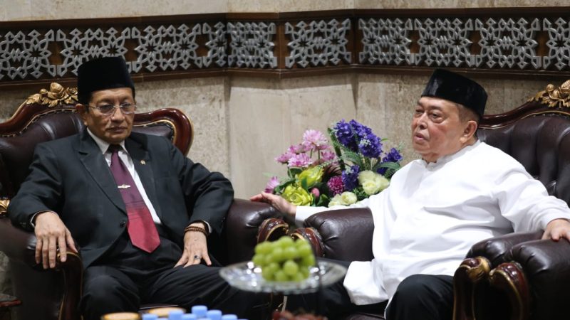 Wagub Sulbar-Menag RI Bertemu: Bahas Program Keagamaan hingga Haji