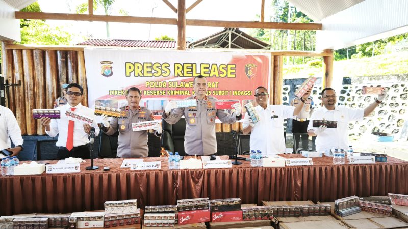 Bongkar Peredaran Rokok Ilegal, 13.600 Pax Disita Ditkrimsus Polda Sulbar