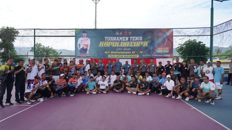 Kapolda Sulbar Resmi Buka Turnamen Tenis Lapangan Semarak Bhayangkara ke-79
