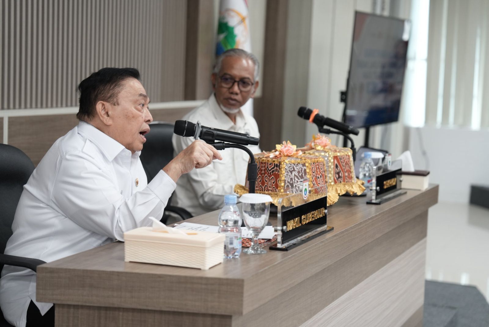 Sempurnakan Tata Kelola Pemerintahan, Wagub Sulbar Pimpin Rapat Tindak Lanjut Temuan BPK dan APIP