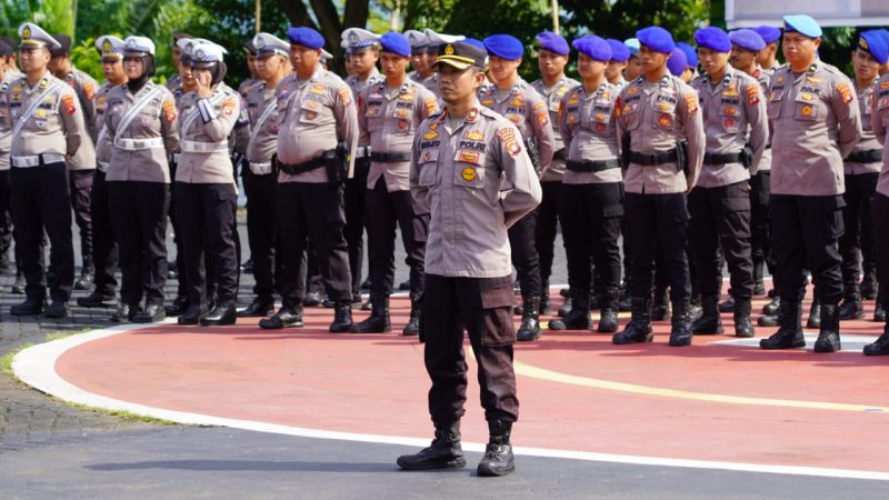 Apel Siaga Polda Sulbar, Doa untuk Tetap Kondusif di Tengah Gejolak Nasional
