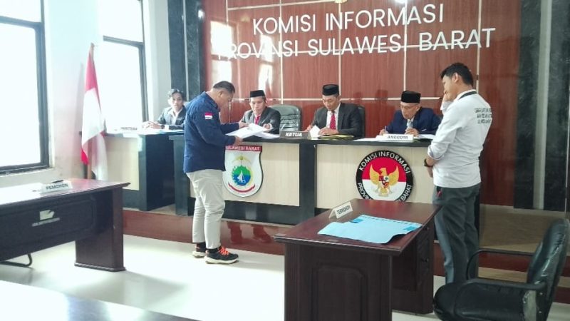 KI Sulbar Sidang Sengketa Informasi 3 Desa di Kecamatan Kalumpang
