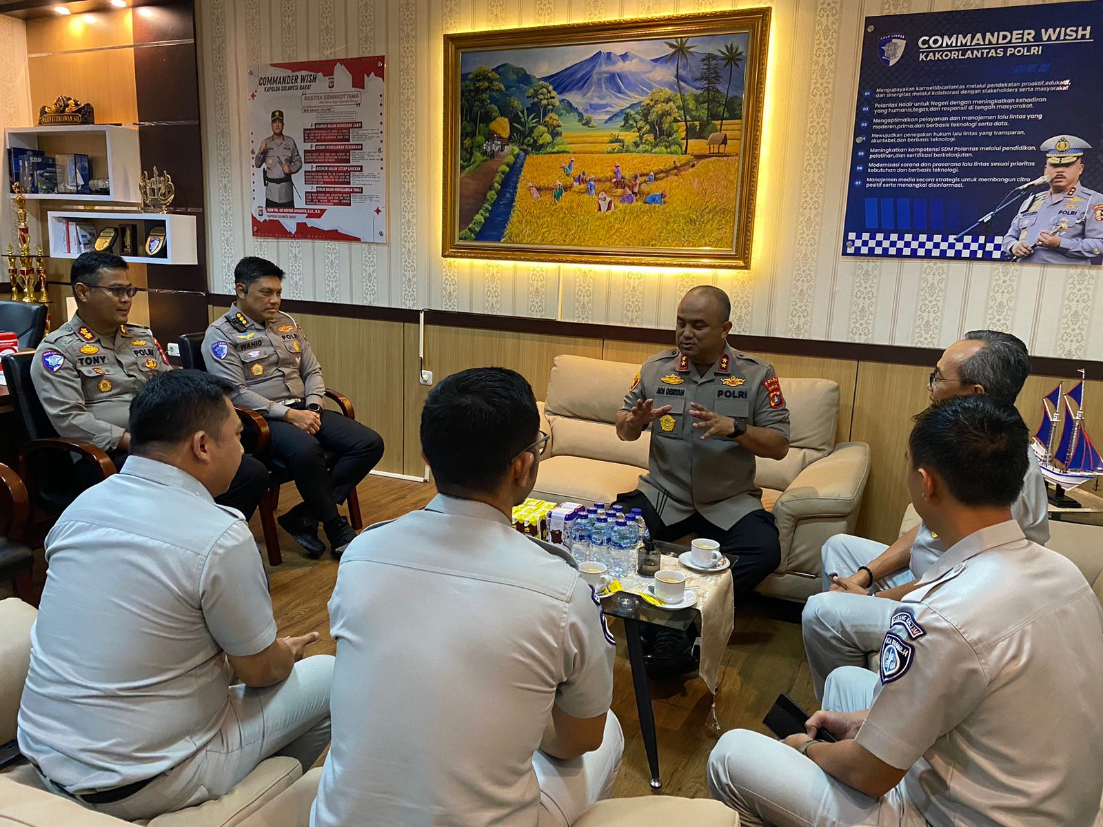 Kapolda Sulbar Berkunjung ke Jasa Raharja Mamuju, Perkuat Sinergi Tingkatkan Pelayanan Publik