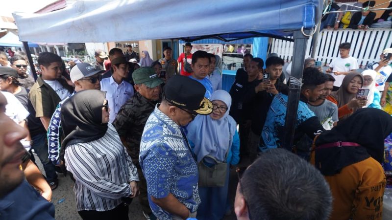 Distapang Sulbar Salurkan Beberapa Bantuan Pangan di Majene