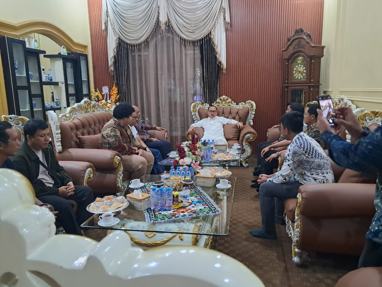 Setelah Audiensi BAKTI Komdigi, Gubernur Sulbar Agendakan Temui Menteri Komdigi
