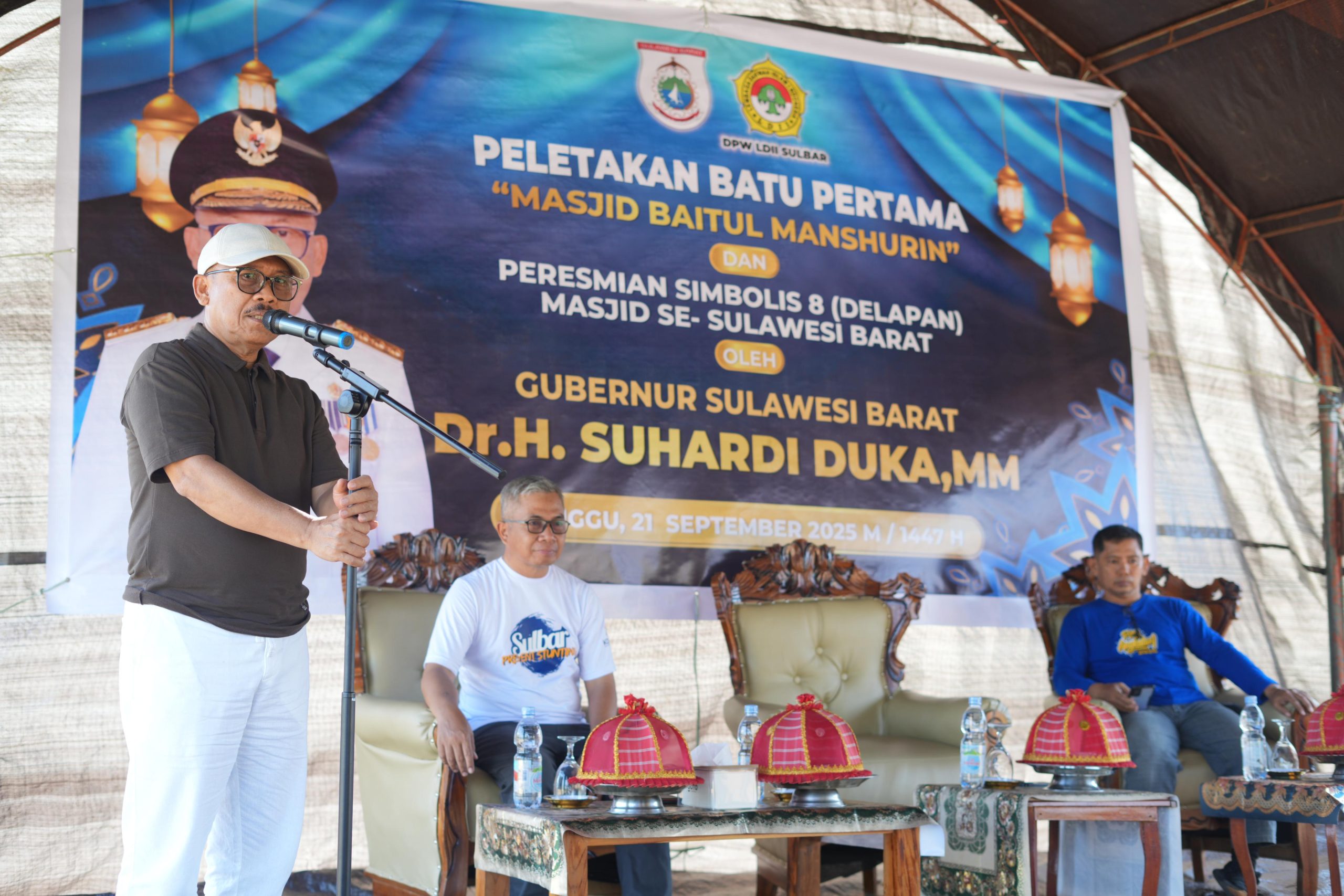 Gubernur Sulbar Letakkan Batu Pertama Masjid Baithul Mansruhin