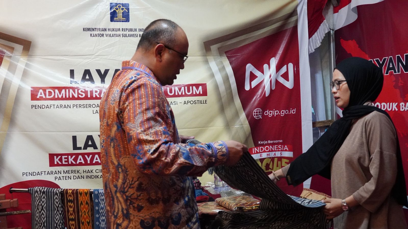 Sanjungan Kapolda Sulbar untuk Produk dan Kearifan Lokal di Gema Sulbar “Art dan Creativity”
