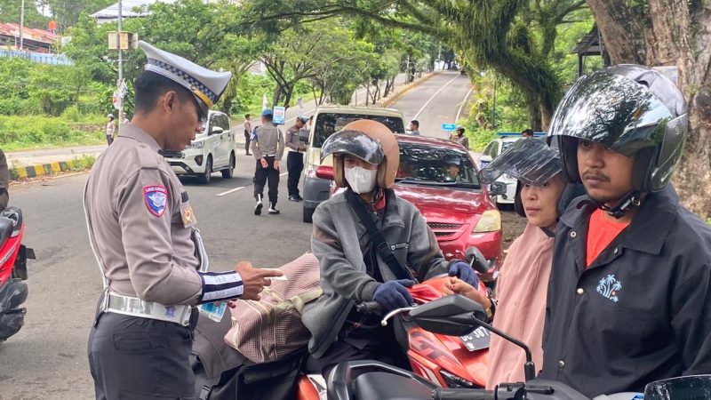 Melalui Operasi Zebra Marano, Polda Sulbar Ajak Pengendara Tertib Lalu Lintas