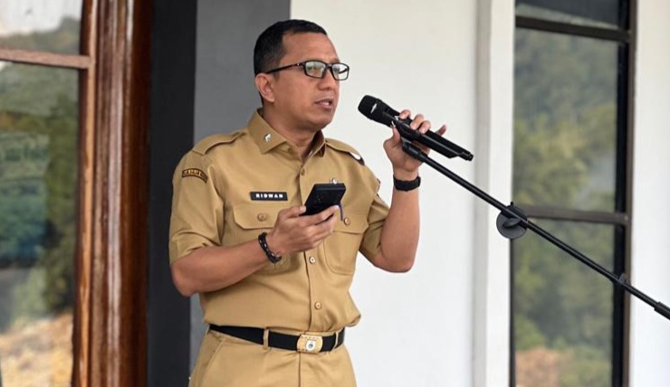 Kadis KominfoSS Sulbar Tegaskan Komitmen Penguatan Disiplin ASN dan Tertib Administrasi