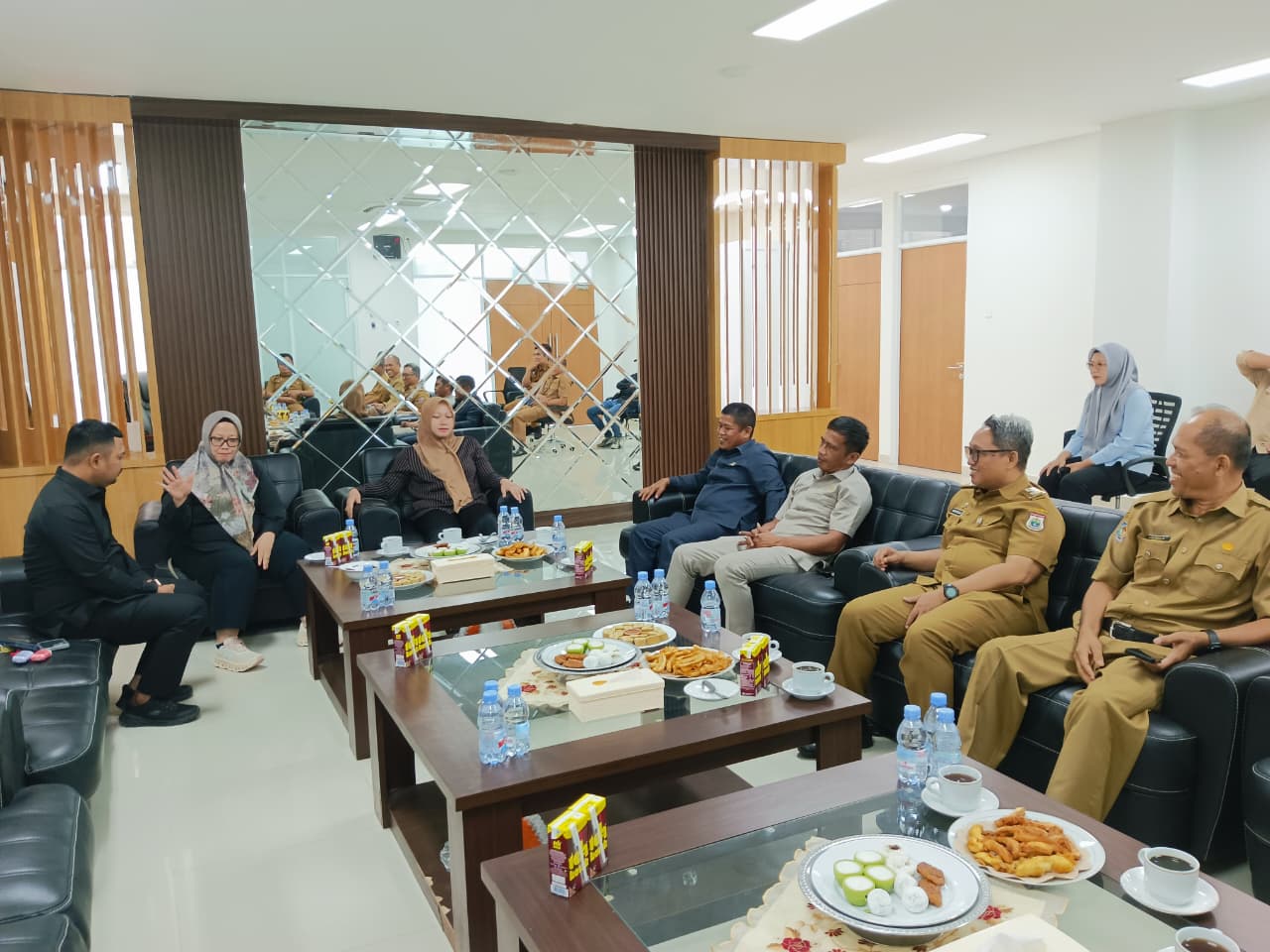 Perkuat Sinergi Legislatif, DPRD Sulbar dan Mamuju Tengah Bahas Strategi Peningkatan PAD