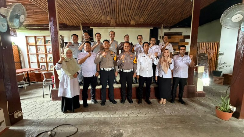 Dukung Tata Kelola yang Akuntabel, Bapenda Sulbar Gelar Rapat Strategis dengan Mitra Utama Layanan Samsat