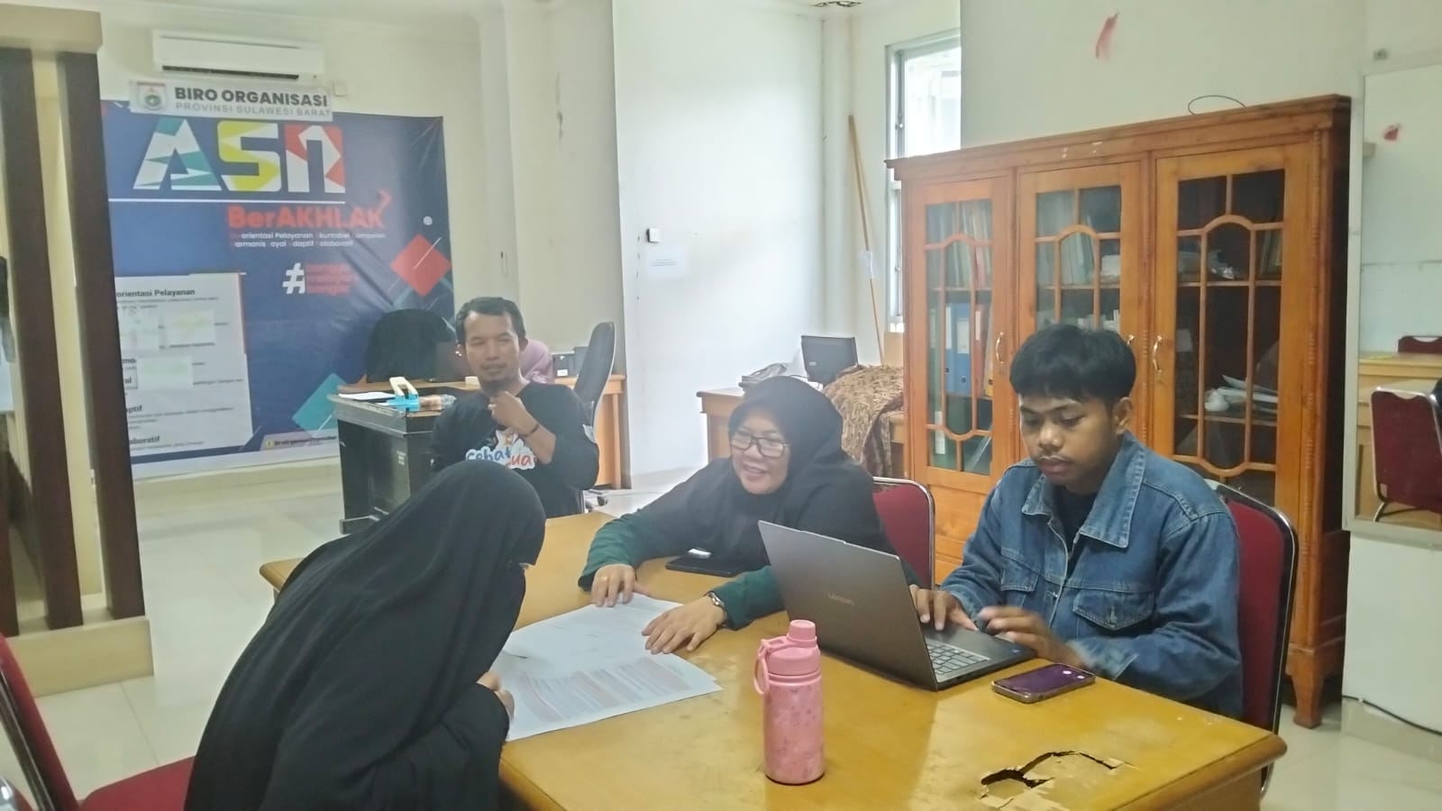 Hari Terakhir Asistensi PK, 5 OPD Lingkup Setda Sulbar Tuntaskan Penyusunan Perjanjian Kinerja 2026