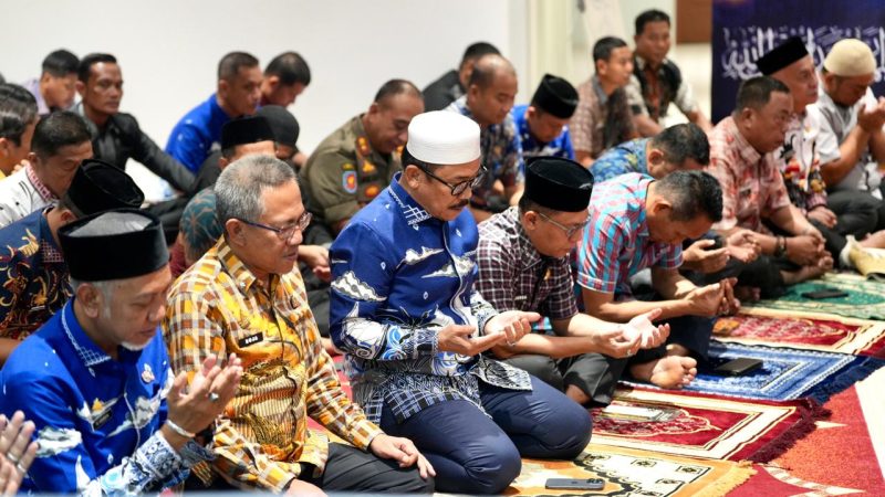 Kultum Dzuhur Gubernur Sulbar: Kasih Sayang, Ilmu, Kedermawanan dan Keadilan