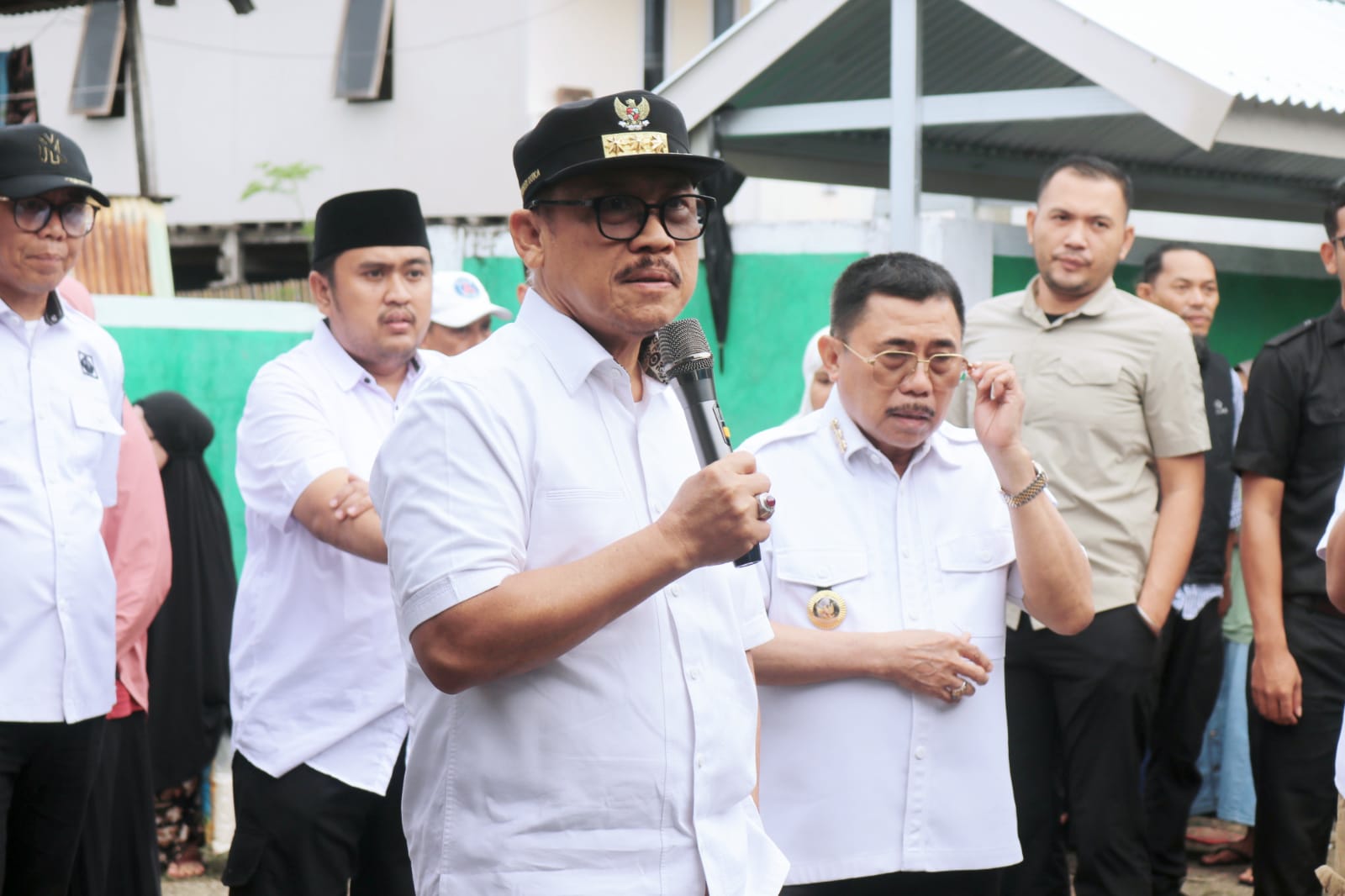 Gubernur Sulbar Turun Tangan, Harga Bawang dan Telur di Pasar Murah Majene Dibuat Lebih Terjangkau