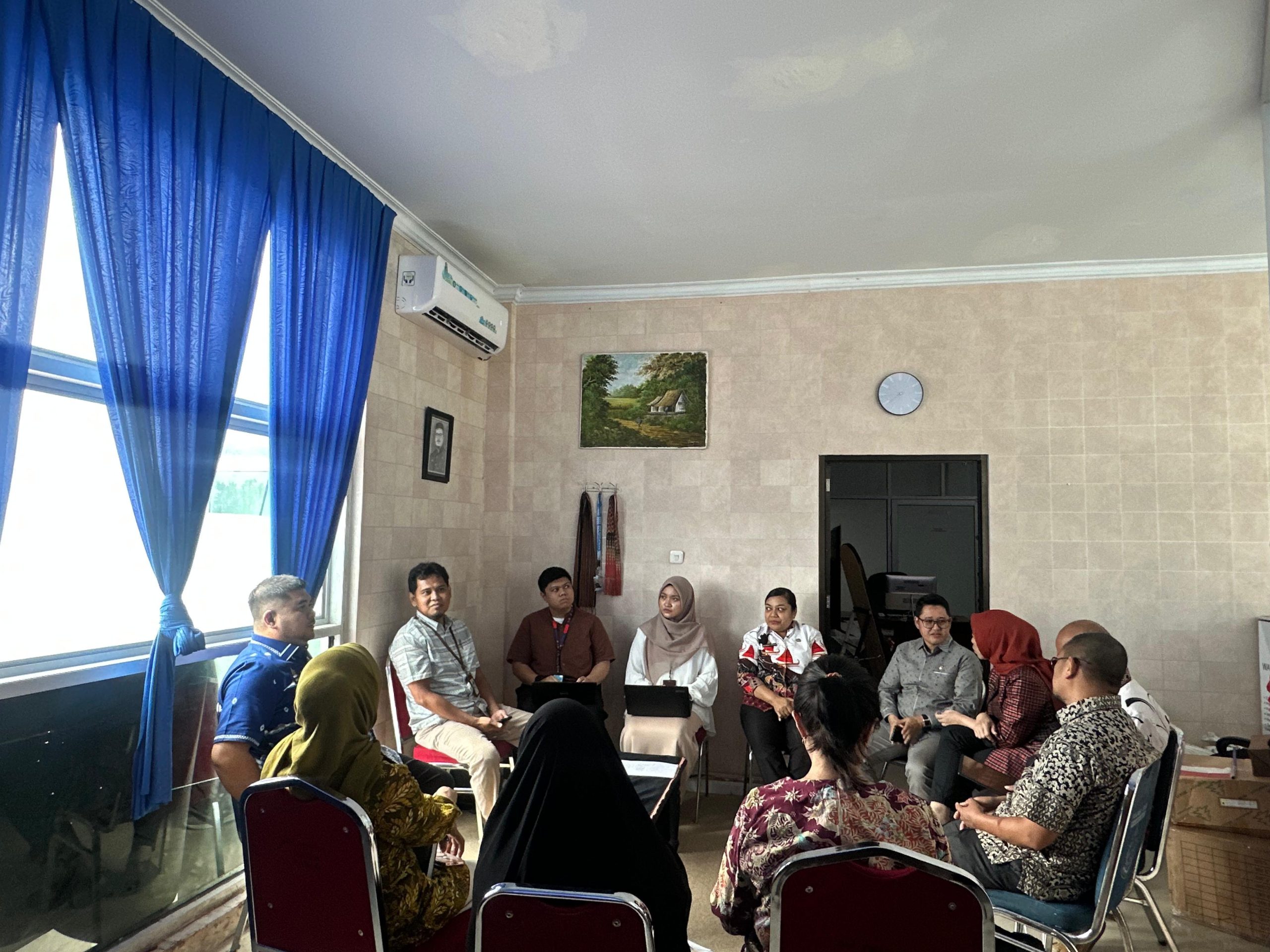 Sinergi Data Investasi Daerah, DPMPTSP Sulbar Terima Tim Penyusun APID